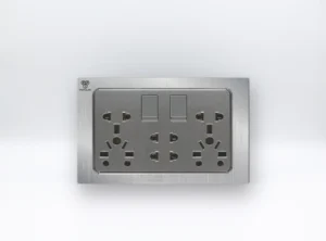 Double 5 in 1 Universal Socket