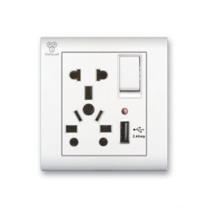 5 in 1 Universal Socket USB 3