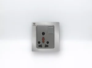 Power Socket 6 Pin