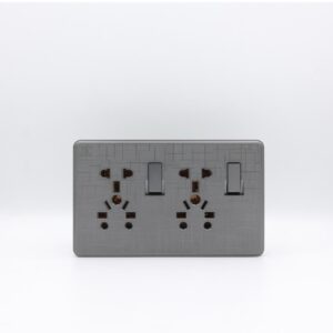 Double Universal Socket