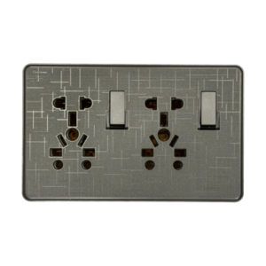 Double Universal Socket