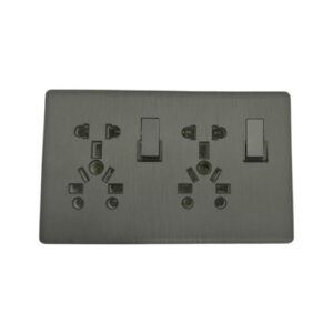 Double Universal Socket