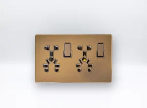 Double Universal Socket