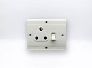 POWER PLUG (SUPER HEAVY DUTY) 20A - 240V