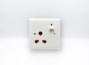 POWER PLUG with LED indicator for  (3 x 3) boards - CERAMIC BASE INSULATOR (Porcelain)  40 Amps 240V  (Super Heavy Duty)
